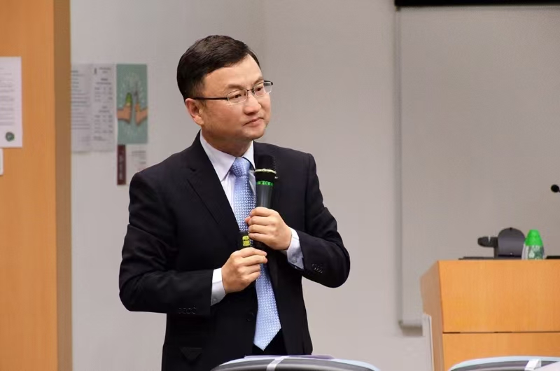  乐鱼web版登录入口创新论坛第一千九百三十七讲：分子Borromean环和结节